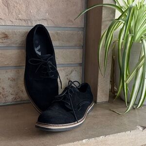 Vionic Black Suede Men's Oxfords